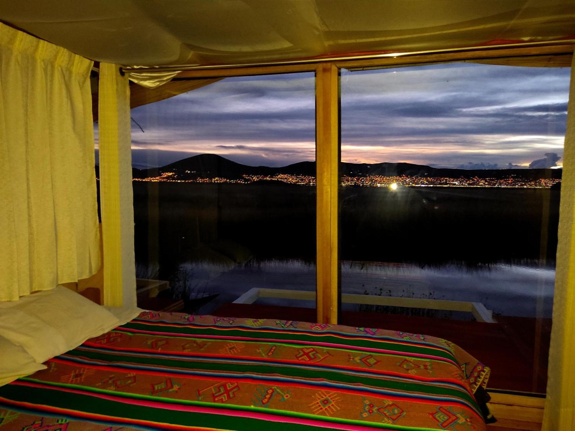 Los Uros Puno Exterior photo